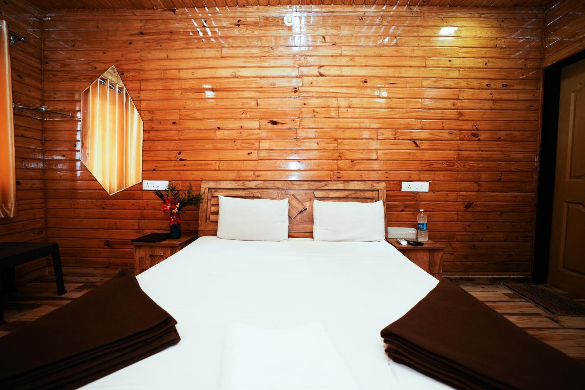 Sunshine Resort Pune Exterior foto
